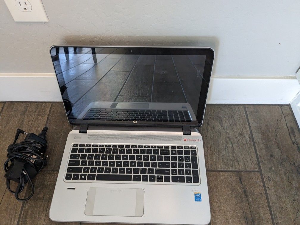 Laptop HP 15t-k100... Parts Only. Includes Power Adapter Cord