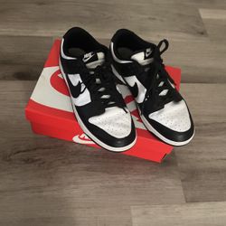 Nike Dunk Low Retro