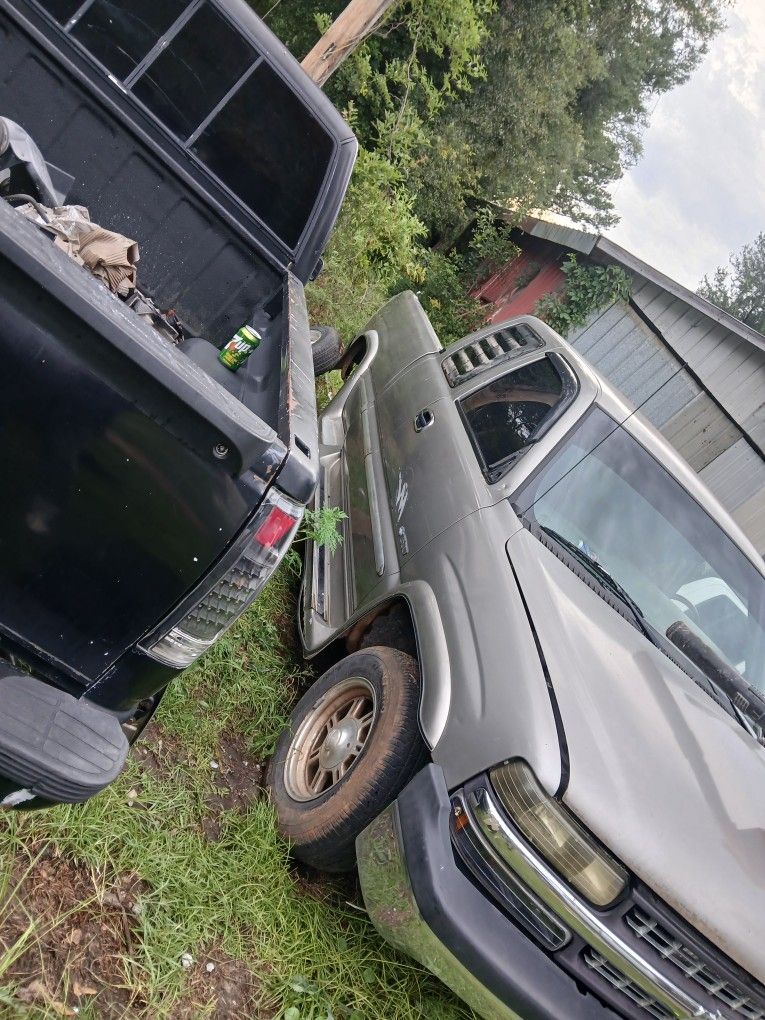 1999 Chevrolet Silverado PART OUT