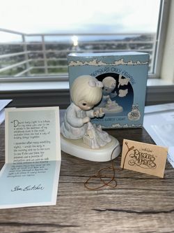 Precious Moments Dawns Early Light Figurine