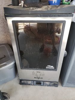 MASTERBUILT 40 INCH SPORTSMAN ELITE SMOKER for Sale in Mesa AZ OfferUp