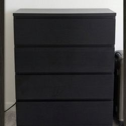 IKEA - Malm Dresser