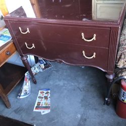 VINTAGE BUFFETT/ENTRANCE TABLE