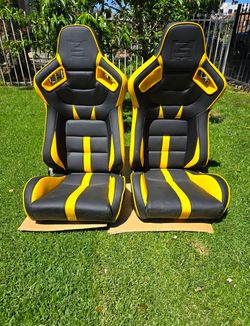 Universal Racing Seats