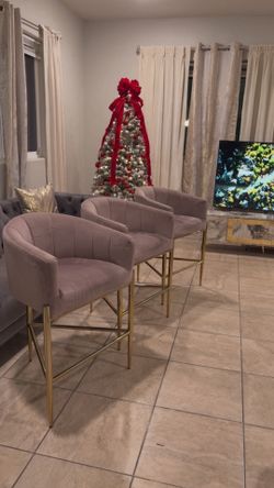 ZGallerie Bar Stools ✨