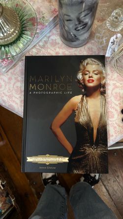 Marilyn Monroe photography book