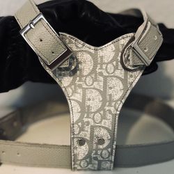 luxury dog harness for frenchies & toy breeds 