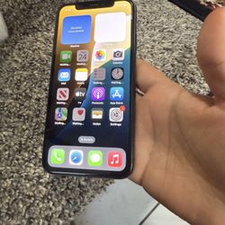 iPhone XS Unlocked (like New ) 