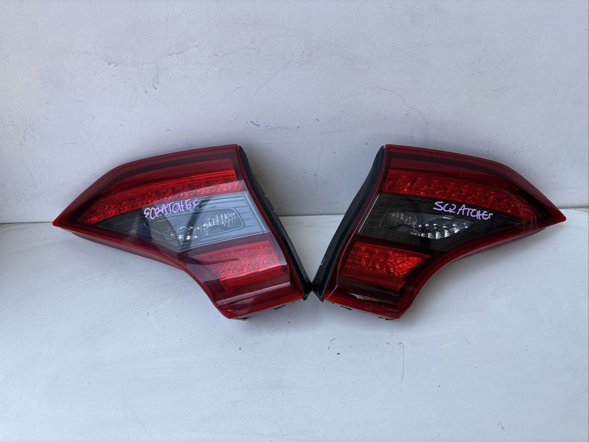 2017- 2020 HYUNDAI IONIQ LEFT LH & RIGHT RH INNER TAIL LIGHT OEM USED #5108