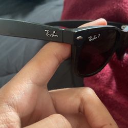 Ray Bans haven’t Wore Them Just Laying Around Worth 150