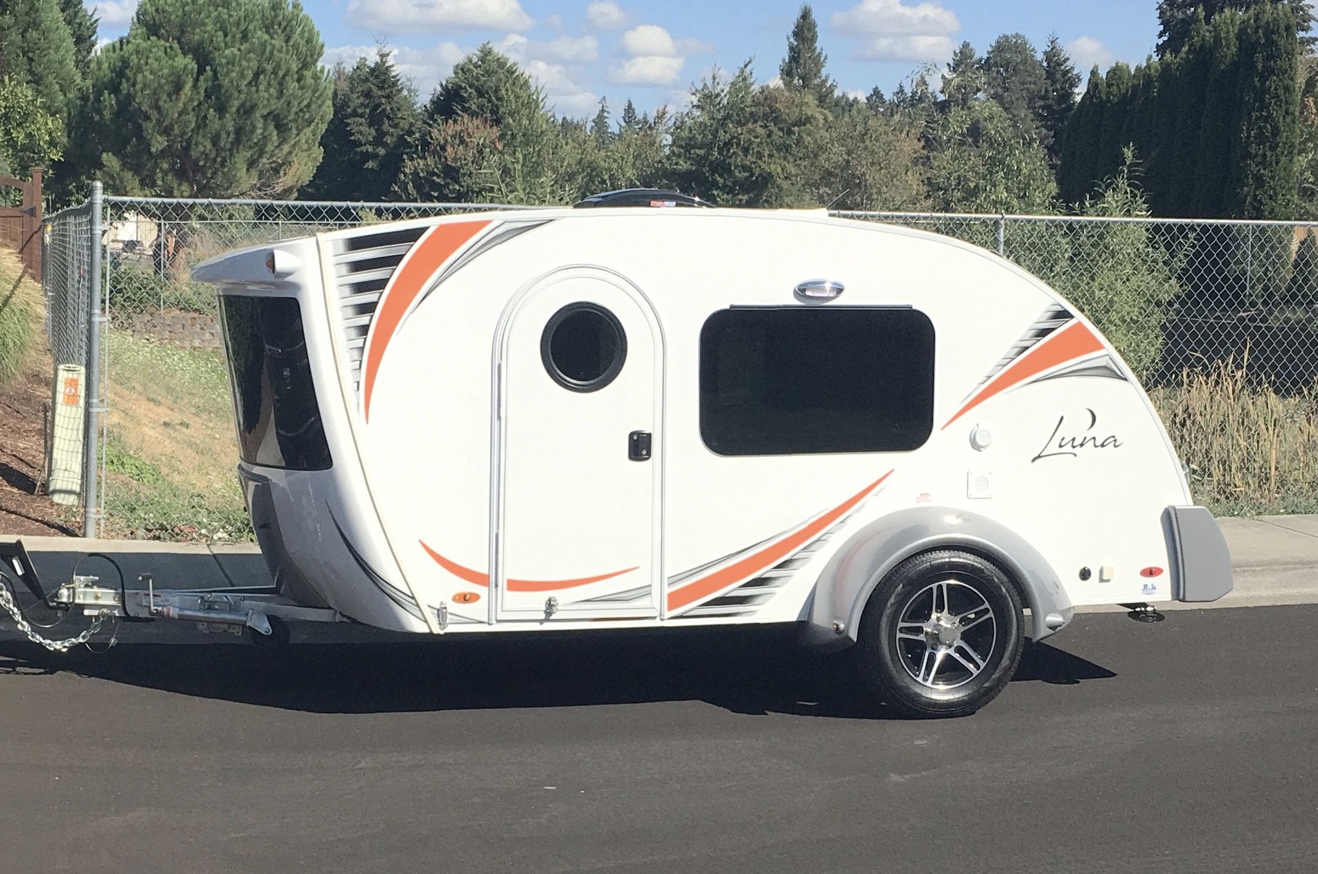 Intech 2018 Luna Tear drop camper