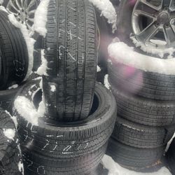 275/55/20 Bridgestone 275/55R20 set of matching used tires in great condition 300$ for 4 tires plus tax.  Mount available but not included. City tires