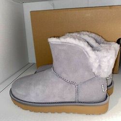 UGG Classic Bling Mini bootie Womens Size 6