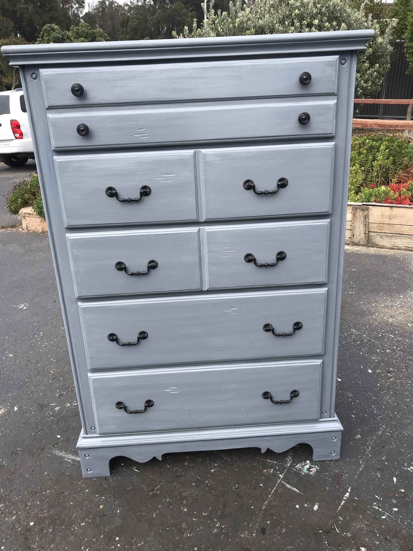 Dresser distressed with scalloped bottom Gray with light gray wash