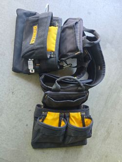 DEWALT Carpenter Polyester Tool belt.