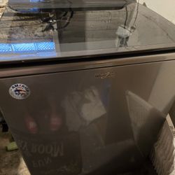 whirlpool washer and Gas dryer set