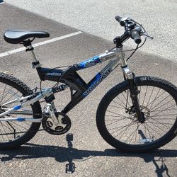 Mongoose Bike 26 Inch 21 Speed 