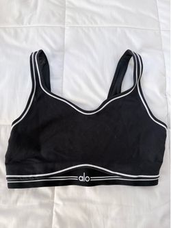 Alo Yoga Heart Throb Bra