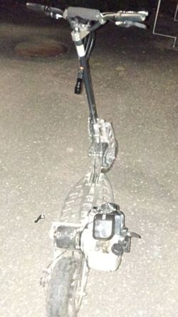 Gas scooter