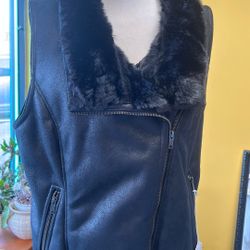Banana Republic Black Faux Fur Vest Jacket 