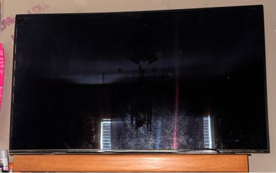Samsung 65" Smart TV – Broken Screen / For Parts Only