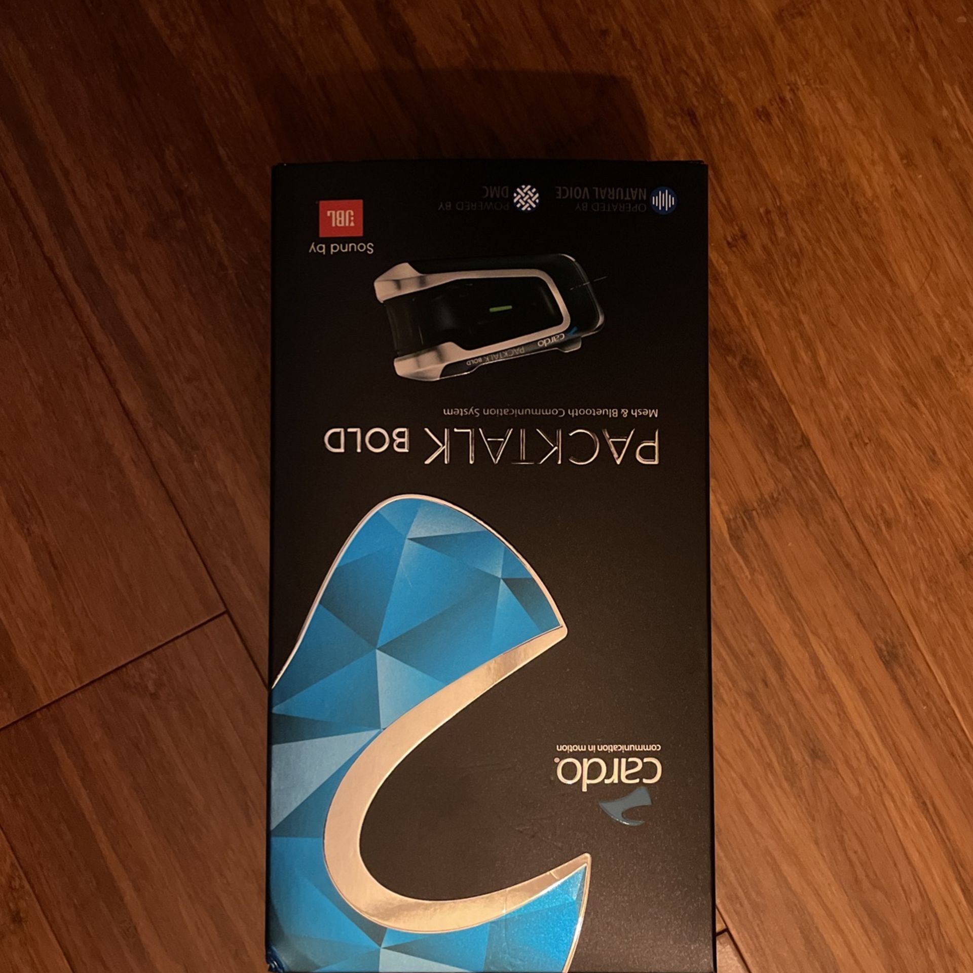 Cardo Packtalk Bold Communication System