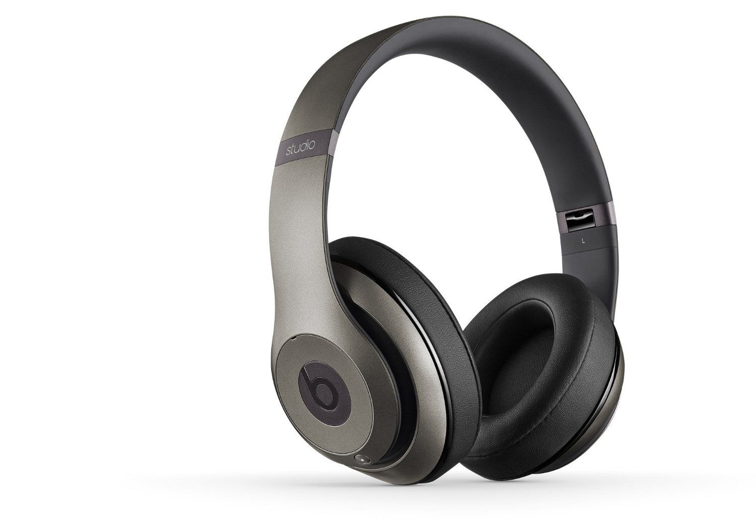 Beats Studio 2 (Wired) for IN - OfferUp