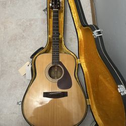 Vintage Yamaha FG160 Made In Japan.