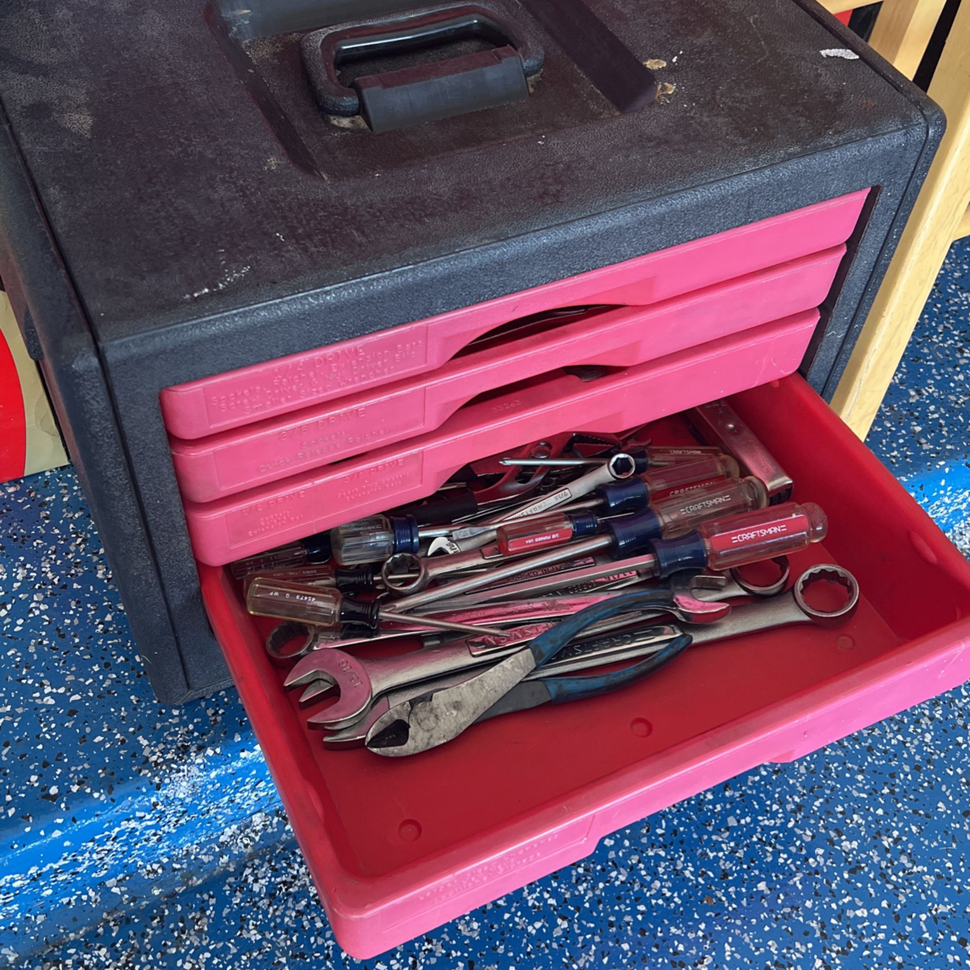 craftsman plastic tool box