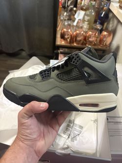 Jordan 4 Undefeated 