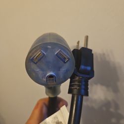 110 15A To 110 30A Conversion Cable