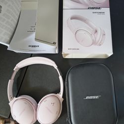 Bose QuietComfort 45 Headphones, Petal Pink 