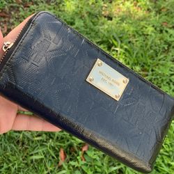 Women’s Black Wallet Perfect Condition 