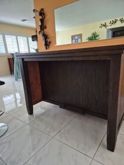 Hi top dining table/bar