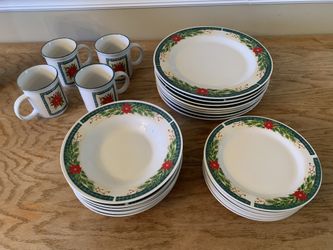 Christmas/Holiday Dinnerware Set