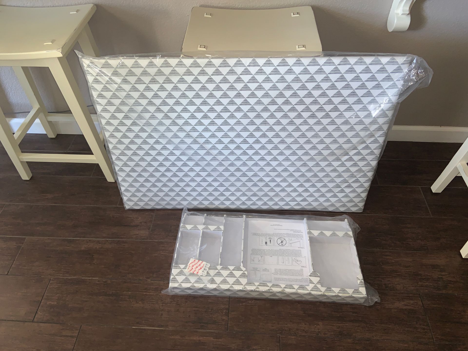 Pottery Barn teen dorm no holes pinboard and office organizer