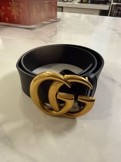 Gucci GG Marmont Black Leather Women’s Belt 70-28 Gold Buckle