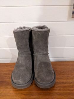 UGG Women's Gray Suede Sheepskin Short Button Boots Size 5 S