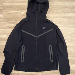 Nike Tech Windrunner Fleece 