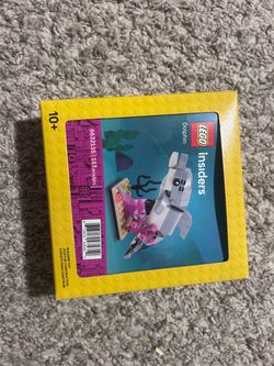 LEGO Insiders Dolphin Building Set – Brand New Sealed