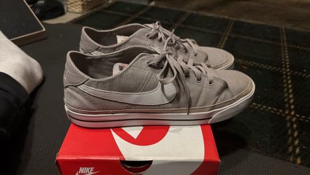 Nike Court Legacy