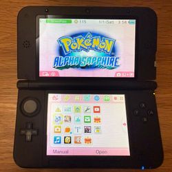 Nintendo 3DS XL w/Pokemon Alpha Sapphire