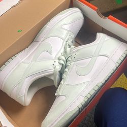 Light Green Nike Dunks Size 13 Women 