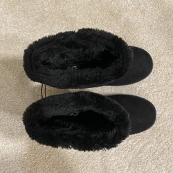 Black fur GBG boots