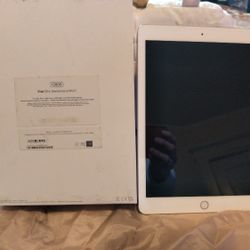 iPhone 16 Pro Max, iPhone 16 Plus, iPad 6th Generation 