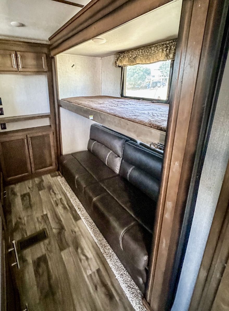 RV -42’ 5th Wheel BUNKHOUSE Couch/ Bed AND UPPER RACK BED 67 Inches Long