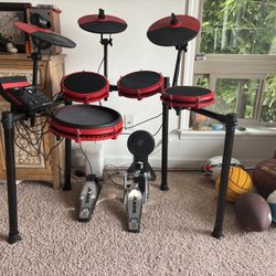 Alesis Nitro Max Kit, Red