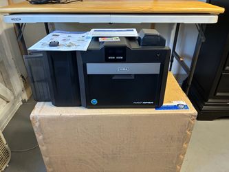 Fargo HDP6600 ID Card Printer