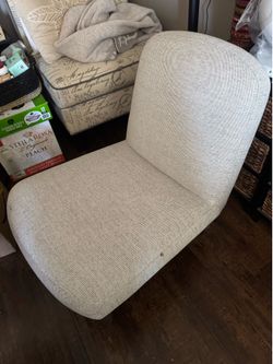 WEST ELM CHAIR