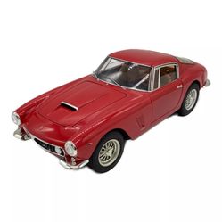 HOT WHEELS FERRARI 250GT BERLINETTA PASSO CORTO 1/18 Scale Model